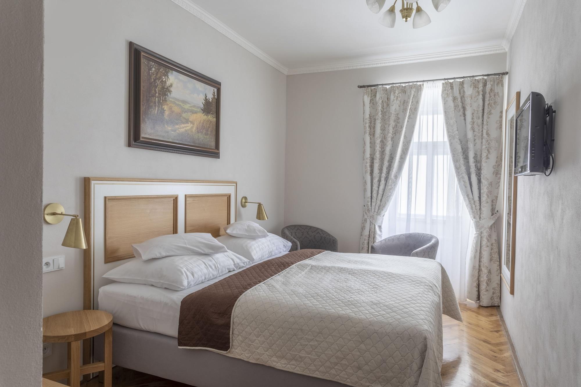 At The Golden Scissors Hotel Prague